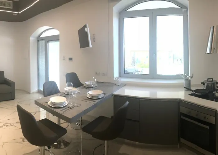 לינה וארוחת בוקר Kali בארי